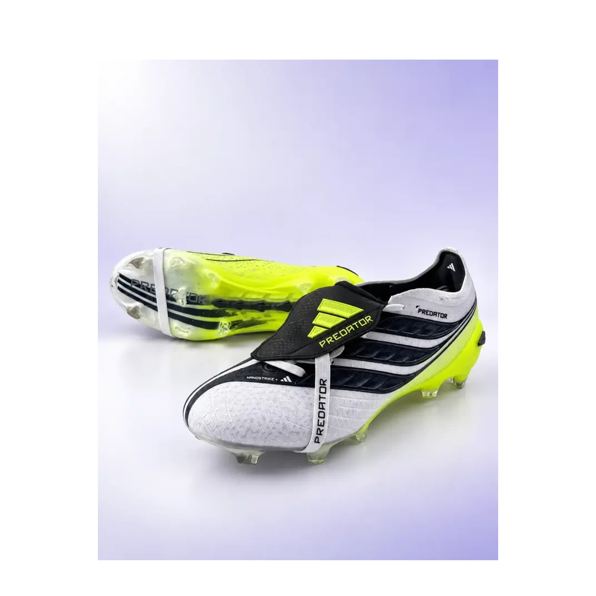 Botines Adidas Predator blanco y lima